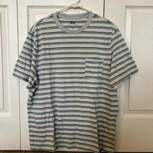 Men’s XL striped pocket tee
